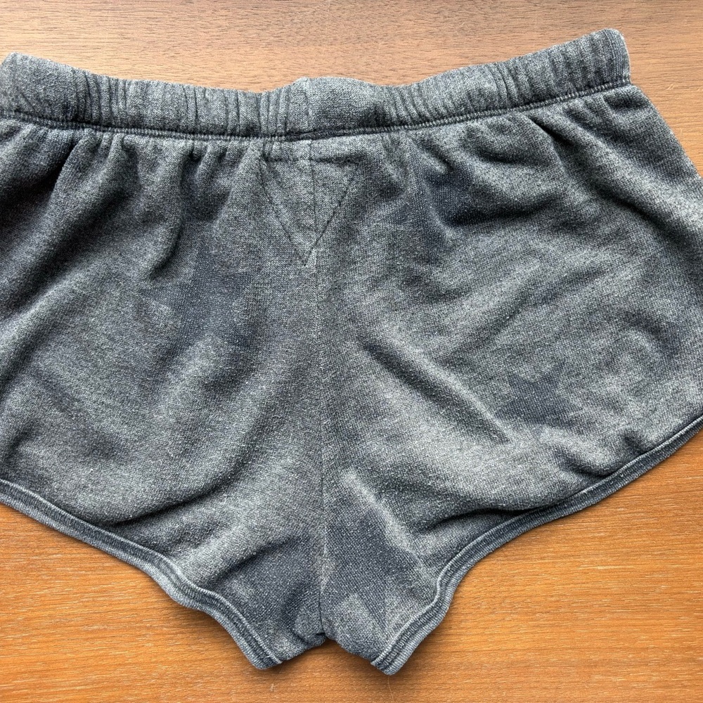 T2Love Star shorts - girls size 14